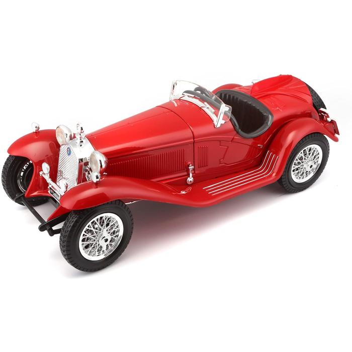 Bburago 1:18 Alfa Romeo 8C 2300 Spider Touring 1932 Model Araba